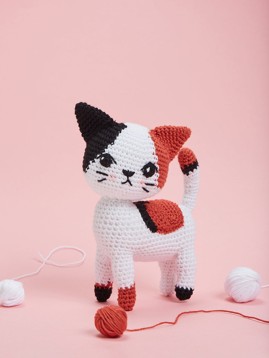 Kit Amigurumis Catty - Amigurumi de gatito con manchas de colores