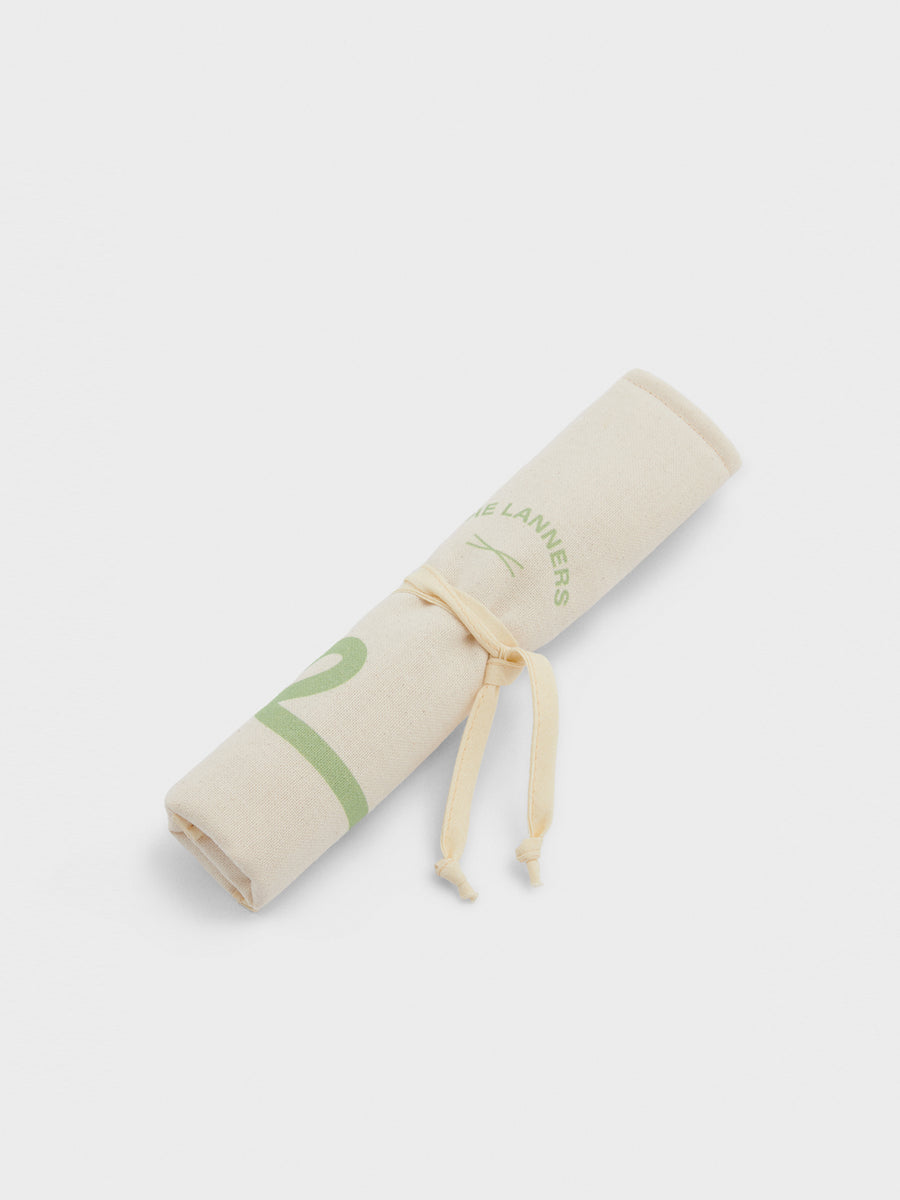 Echo crochet hook case